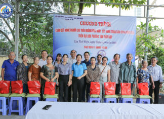 Ấm áp Ngày Sức khỏe Toàn dân với hoạt động chăm sóc cộng đồng tại phường Tân Thới Hiệp